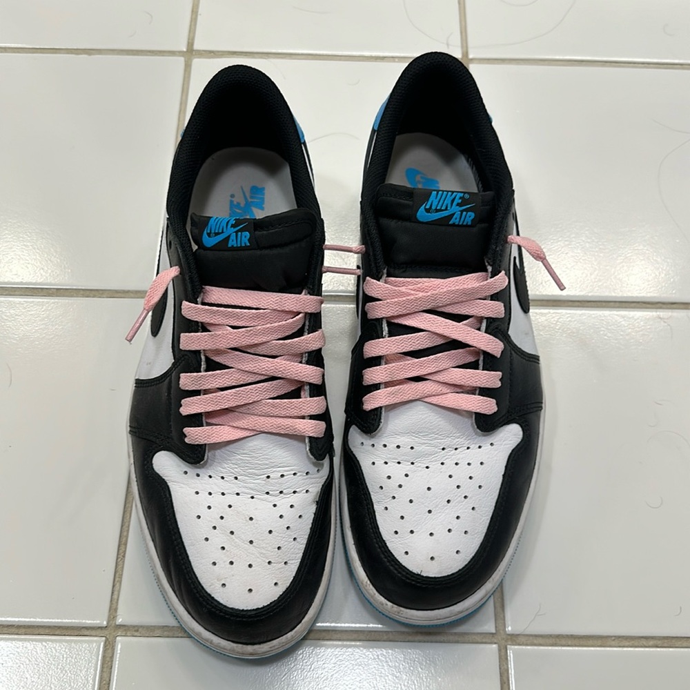 Air Jordan 1 low OG “UNC” size 12 Travis Scott